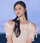 wRakuten GirlsAward 2025 SPRING/SUMMERxɓoꂵT؍46Ea (C)ORICON NewS inc. 
