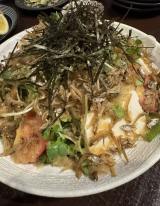 �u�����͋`���̕v�w�A�����W�܂��ĐH�����y���݂܂����v�i�ʐ^�́A�x�����݂̃u���O���j 