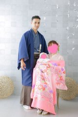 �����a���\�̃��f���E�l�C�{�[���A��&�ȂƂ̋L�O�V���b�g���J �Ƒ��Ō}�����g100���h�u�����v���o�v 