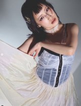 藤井夏恋、まるで“別人“新ショットに「XGのメンバーにおりそー」「中島