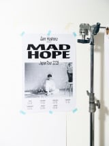 星野源、全国ツアー『MAD HOPE』公式グッズ解禁 初のフォトT