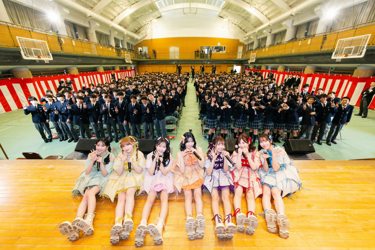 FRUITS ZIPPER『超めでたいさぷらいずTV』最終話 高校入学式に