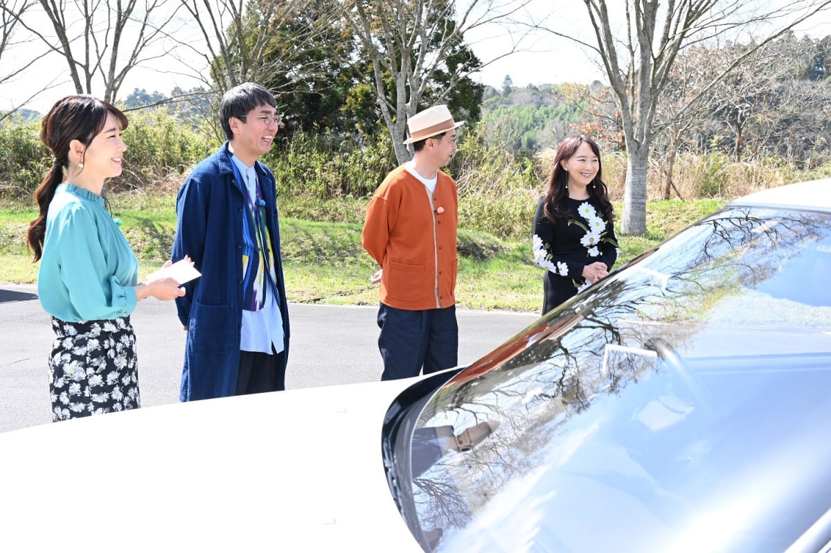 おぎやはぎ、36年前のトヨタ“最高級車”の快適性を絶賛「30年