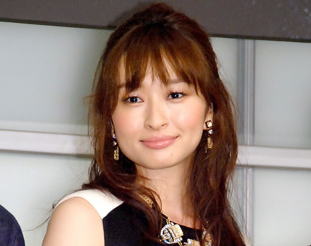 SPEED・島袋寛子、“娘”との2ショット公開「可愛い」「こんな親子憧れる」