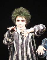 wr[gW[Xx͂ݎނɏoȂSixTONESEWFV[(C)ORICON NewS inc. 