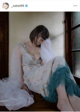 44歳・酒井若菜、圧巻ボディ披露の近影に反響「大人の色気凄すぎ」「全盛期のまま」「たまらん」 