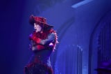氷川きよし、噂を一笑に付し熱唱＆心境語る　『KIINA’S LAND』開幕、演歌から“モンスター”の世界まで 
