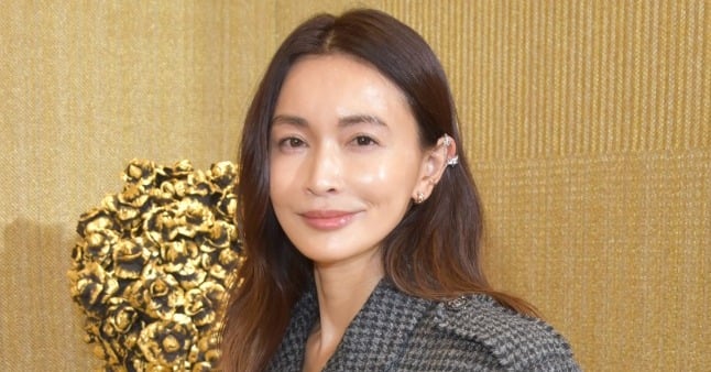 長谷川京子、15歳息子と2人旅の様子公開「仲良く親子旅良いですね」