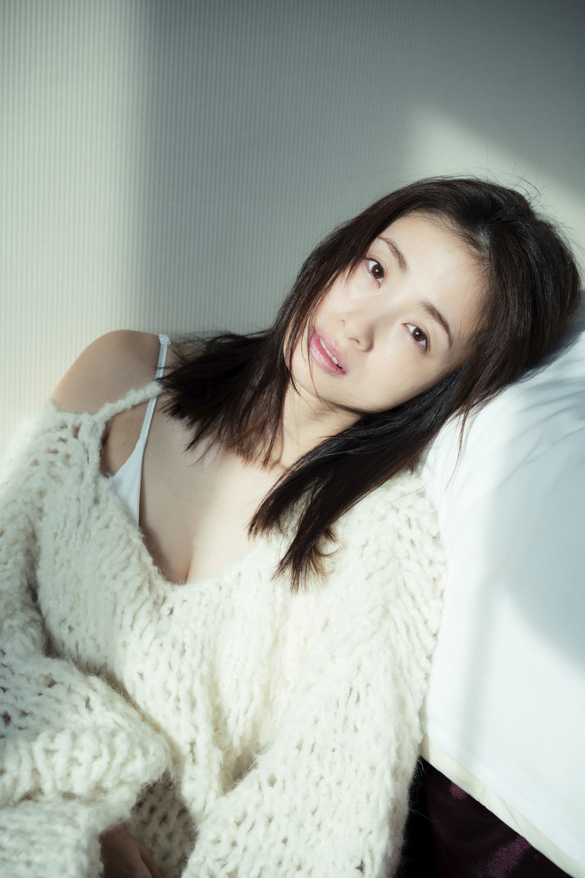 上戸彩 特製生写真 懸賞当選品 上戸彩、約15年ぶり写真集を発売 台湾舞台であどけないピュア姿…握手