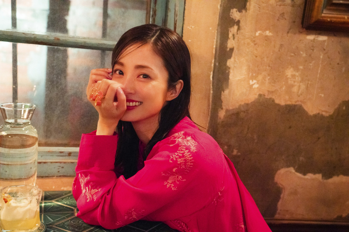 画像・写真 | 上戸彩、約15年ぶり写真集を発売 台湾舞台であどけない