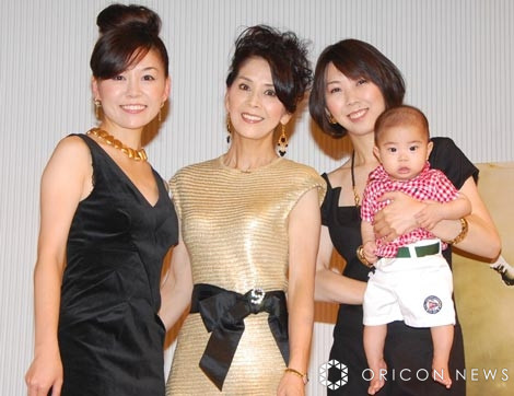 ()E䂫qAؗRIqAE哇ԎqƑq̗悭  2009NBe(C)ORICON NewS inc. 