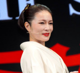 wƐṽ~^]m THE STAGE E~[Cxމɓod}VA (C)ORICON NewS inc. 