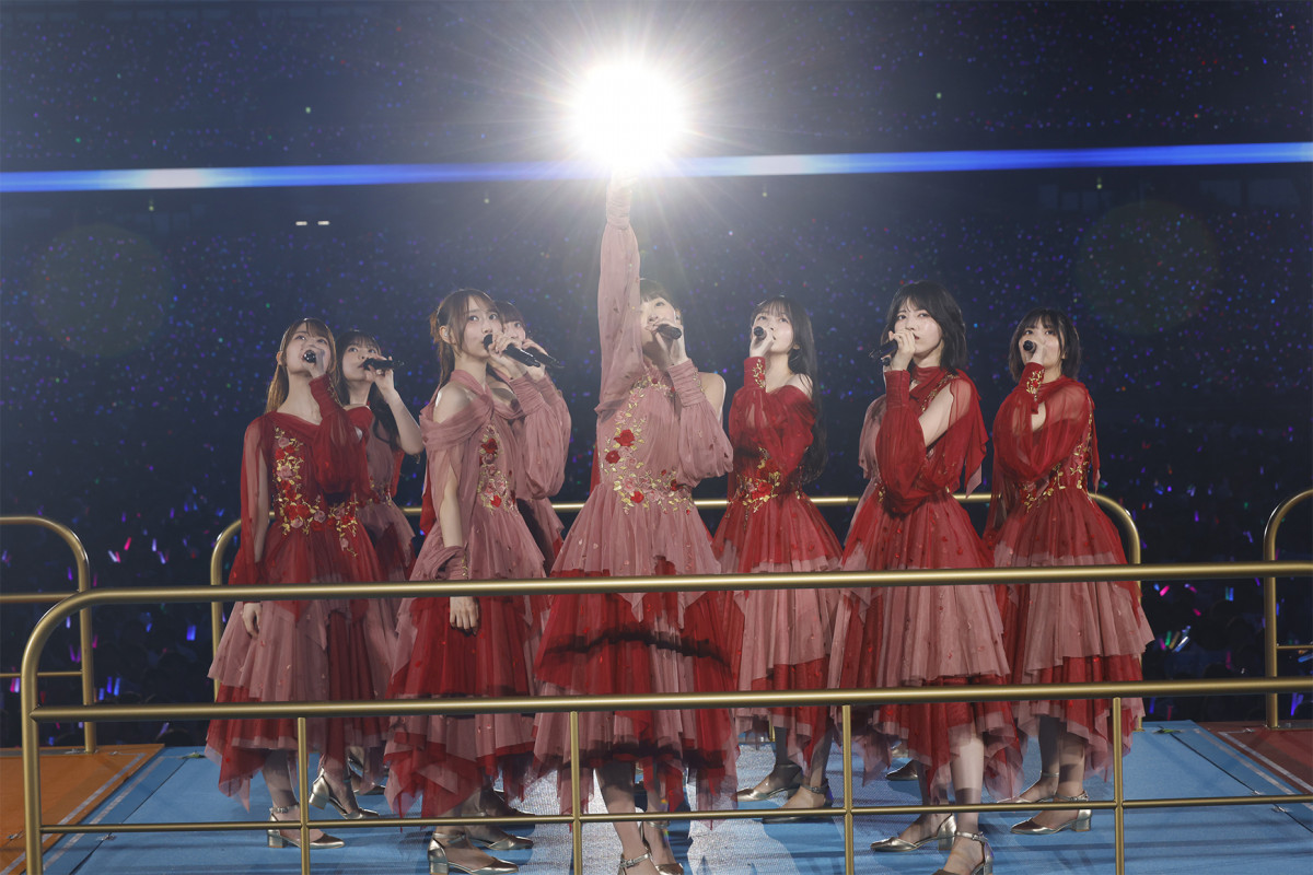 新体制”乃木坂46、13周年記念ライブに11万人熱狂 2日間で107曲を