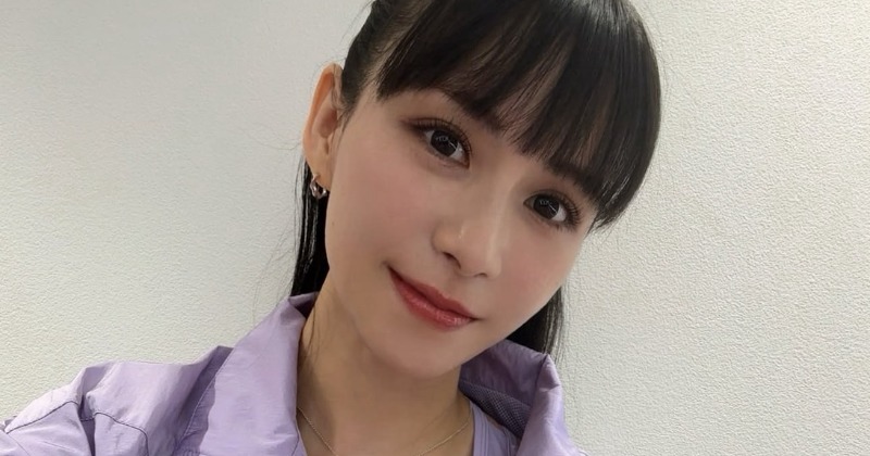 あ～ちゃん、“ブラトップ”見せの美スタイル披露「ウエスト細すぎ」「う