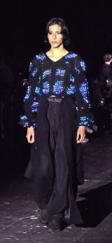 wANREALAGE 2025 PARIS\TOKYO COLLECTIONxɃTvCYoꂵE[ (C)ORICON NewS inc. 