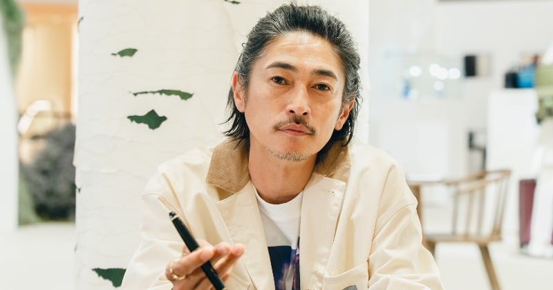 窪塚洋介&田丸麻紀&凰稀かなめ、大阪・梅田に登場 カードに直筆メッセージ