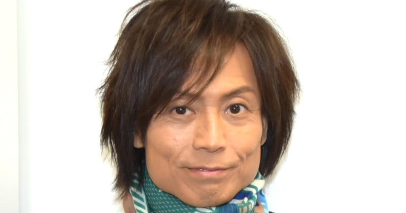 つんく♂、元モデルの妻と“顔出し”乾杯ショット 笑顔で「二人デートしてきました」「イエイ!ハッピーアワー」