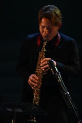 g{ŃO~[܁hwMUSIC AWARDS JAPAN 2025x̊e\ŃptH[}Xk(C)CEIPA/MUSIC AWARDS JAPAN2025 
