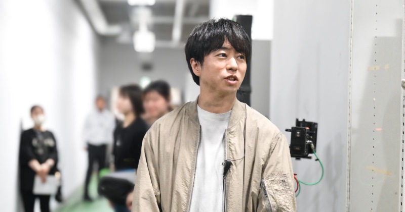ドラマ放送局占拠 武蔵三郎(櫻井翔)着用衣装ジャケットMサイズ ドラマ放送局占拠 武蔵三郎(櫻井翔)着用衣装ジャケットMサイズ