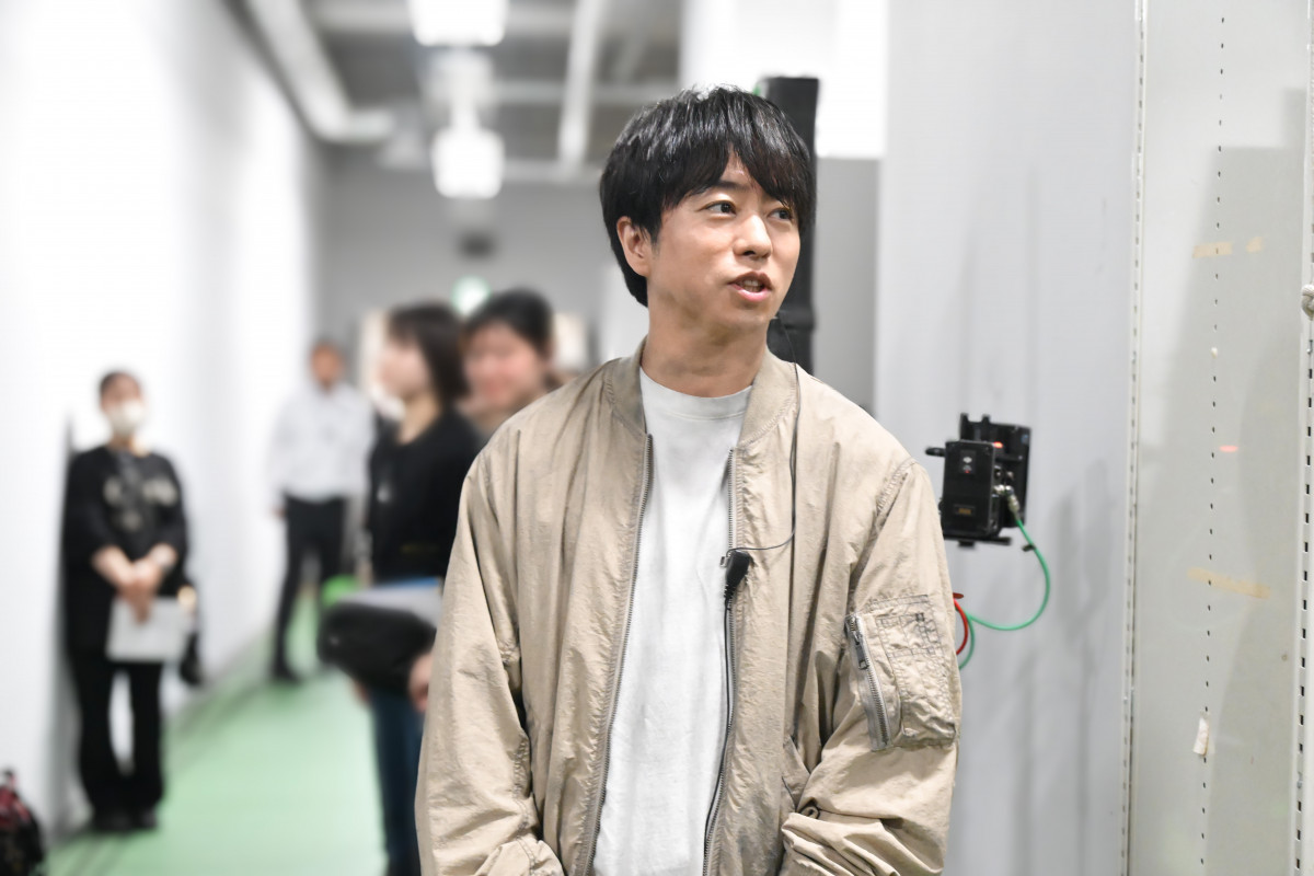 ドラマ放送局占拠 武蔵三郎(櫻井翔)着用衣装ジャケットLサイズ 1点限定]ドラマ放送局占拠 武蔵三郎(櫻井翔)着用衣装ジャケット
