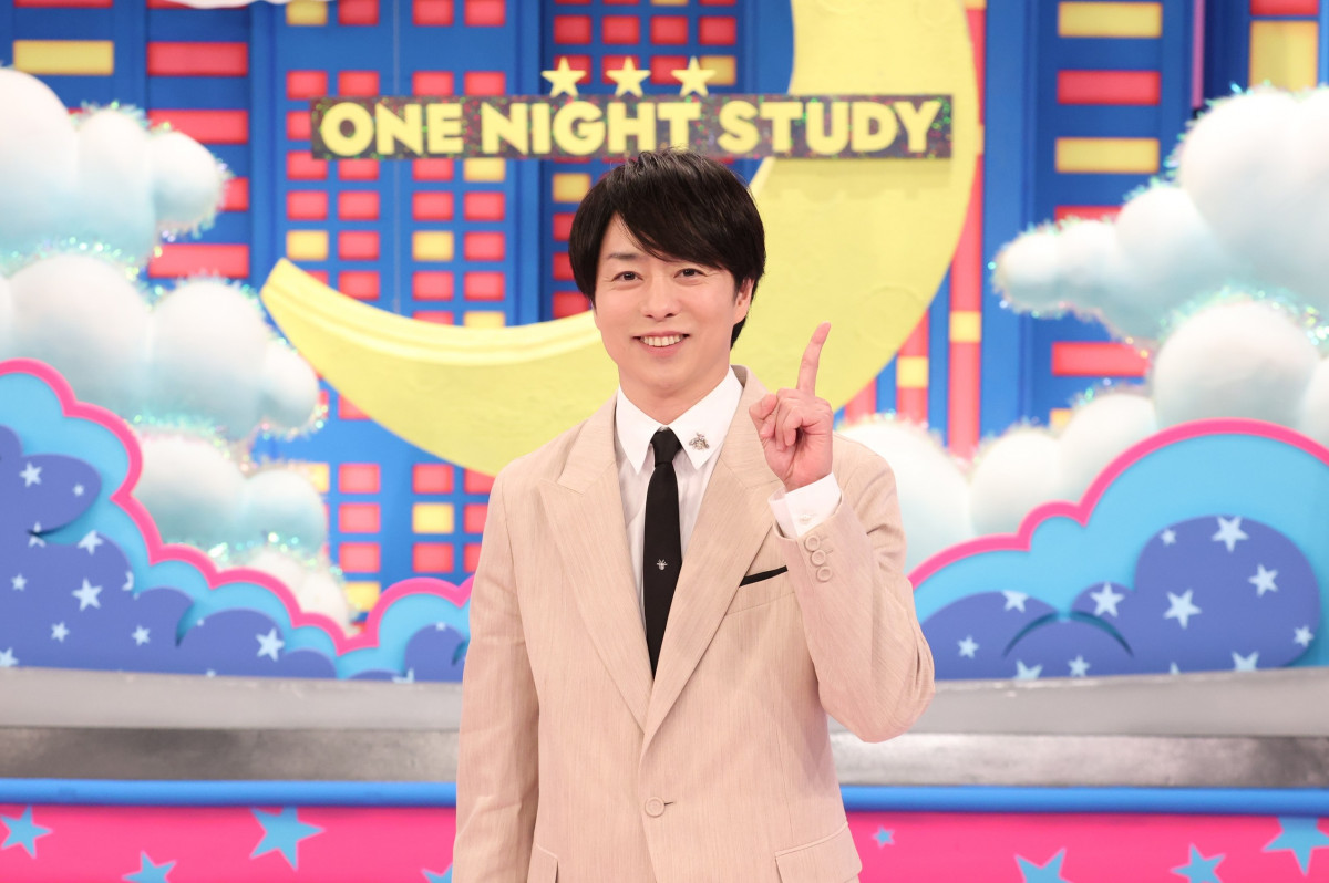 嵐 櫻井翔 one コンサートサイン 櫻井翔、徹夜＆長時間ロケに