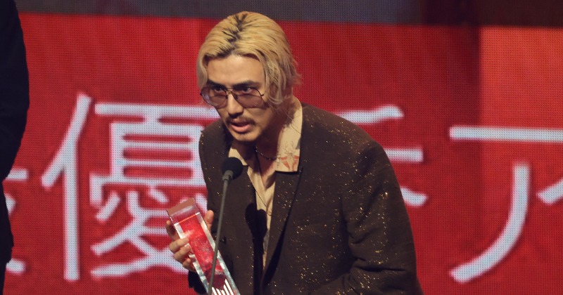 扇面百選　藤井聖山書 New item- 国芳「木曽街道六十九次之内 守山 達磨大師」 嘉永5年（1852