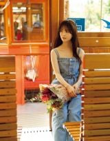 �T�؍�46���䂠���1st�ʐ^�W�w����̌��ԁx�I�ɚ������X����ŗ��\�� �B�e�E�׋��K���Y(C)������ 