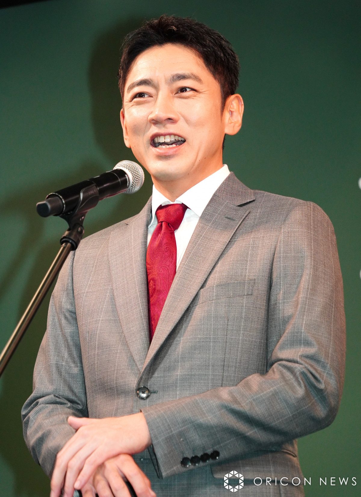 wWȗ̗^WxJZj[ɏoȂFY (C)ORICON NewS inc. 
