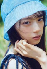 画像・写真 | 乃木坂46・6期生センター矢田萌華、ソロ初表紙を飾る