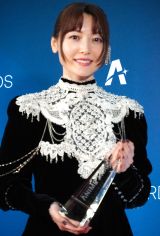 �w�N�����`���[���E�A�j���A���[�h2025�x���܎���Ɉ͂ݎ�ނɉ������A���V���� �iC�jORICON NewS inc. 