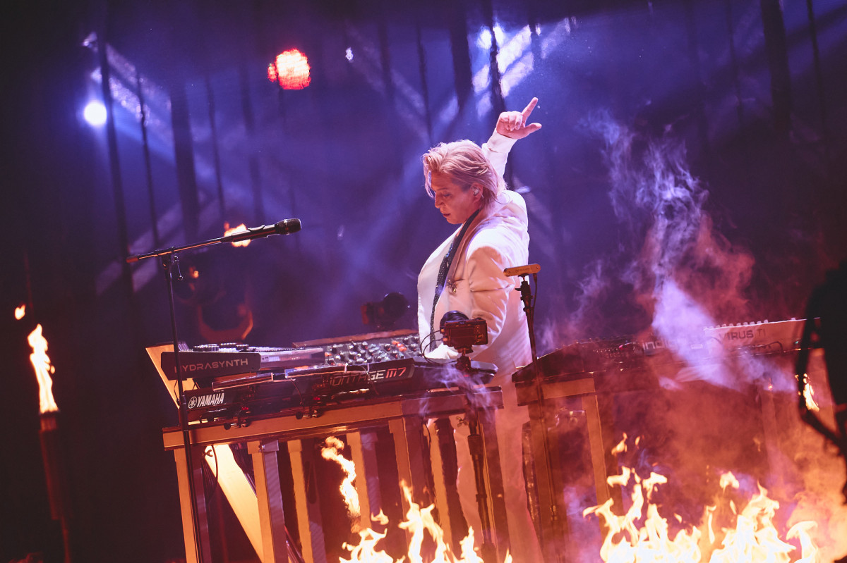 KAMIGATA BOYZ オフィシャルサイト KAMIGATA BOYZ SEKIGUCHI ボックス