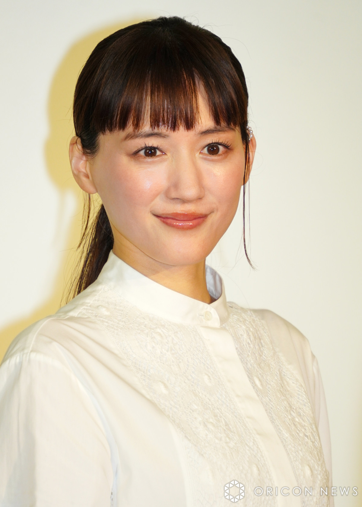 綾瀬はるか、ドラマ『ひとりでしにたい』共演の佐野勇斗を絶賛「熱くて