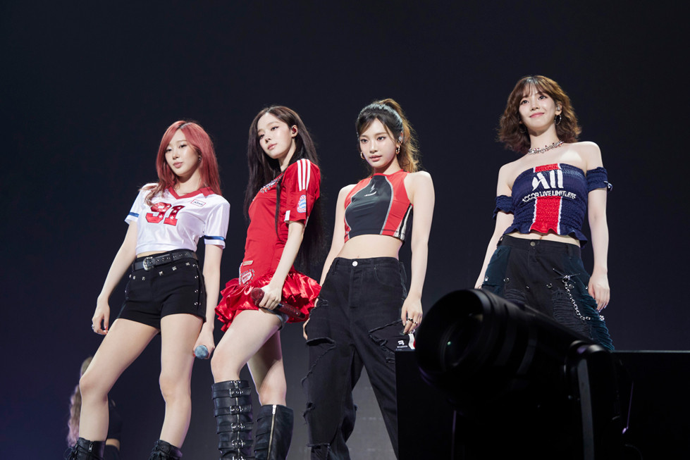 aespa 陸来 aespa、サプライズ発表 来年4月に初のドームツアー決定 東京・大阪で4