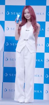 �wSENKA �O���[�o���A���o�T�_�[ GISELLE of aespa ���{������ �VCM���\��x�ɓo�d����aespa�EGISELLE(C)ORICON NewS inc. 