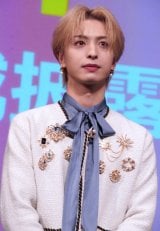 �f��w�N���g�N�x�c�x�̊�����I���ʉ�ɓo�d����FANTASTICS�E�ؑ��d�l (C)ORICON NewS inc. 