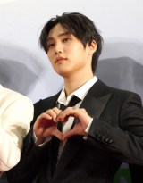 wASIA STAR ENTERTAINER AWARDS 2025xbhJ[ybgɓoꂵTHE BOYZEWFCRu(C)ORICON NewS inc. 