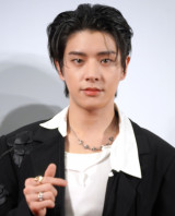 wASIA STAR ENTERTAINER AWARDS 2025 Presented by ZOZOTOWNx̃bhJ[ybgɓoꂵENHYPENEJAKE (C)ORICON NewS inc. 