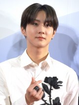 wASIA STAR ENTERTAINER AWARDS 2025 Presented by ZOZOTOWNx̃bhJ[ybgɓoꂵENHYPENEJUNGWON (C)ORICON NewS inc. 