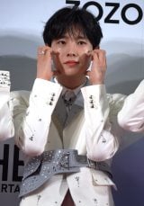 wASIA STAR ENTERTAINER AWARDS 2025 Presented by ZOZOTOWNx̃bhJ[ybgɓoꂵNCT WISHEEV (C)ORICON NewS inc. 