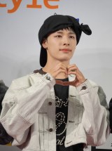 wASIA STAR ENTERTAINER AWARDS 2025 Presented by ZOZOTOWNxbhJ[ybgɓoꂵNEXZ(C)ORICON NewS inc. 