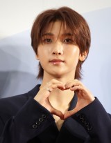 wASIA STAR ENTERTAINER AWARDS 2025 Presented by ZOZOTOWNx̃bhJ[ybgɓoꂵNOWADAYS (C)ORICON NewS inc. 