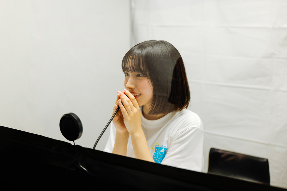 日向坂46 五期生、『おもてなし会』で初パフォーマンス 大野愛実