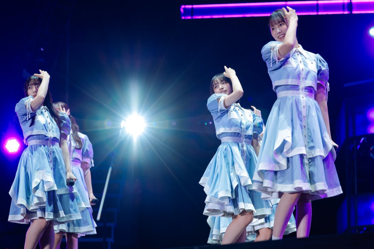 日向坂46 五期生、『おもてなし会』で初パフォーマンス 大野愛実