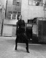 �̂�A���Ȃ₩�ȋȐ������I �g���[�h�h�ȃu���b�N�R�[�f�̃I�t�V���ɔ����u�Z�N�V�[&�J�b�R�����v�u�����Ƃ��Ă��邯�ǃo�����X��̊������ˁv 