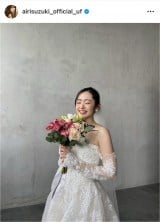 �E�G�f�B���O�h���X�p���I������؈��� (�ʐ^�̓C���X�^�O����@airisuzuki_official_uf ���) 