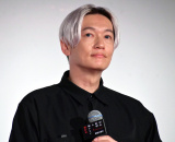 �f��w�ݕӘI���͓����Ȃ� �������x��q�b�g��畑�䂠�����ɓo�ꂵ����Y�V (C)ORICON NewS inc. 