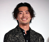 �f��w�ݕӘI���͓����Ȃ� �������x��q�b�g��畑�䂠�����ɓo�ꂵ���哌�x�� (C)ORICON NewS inc. 