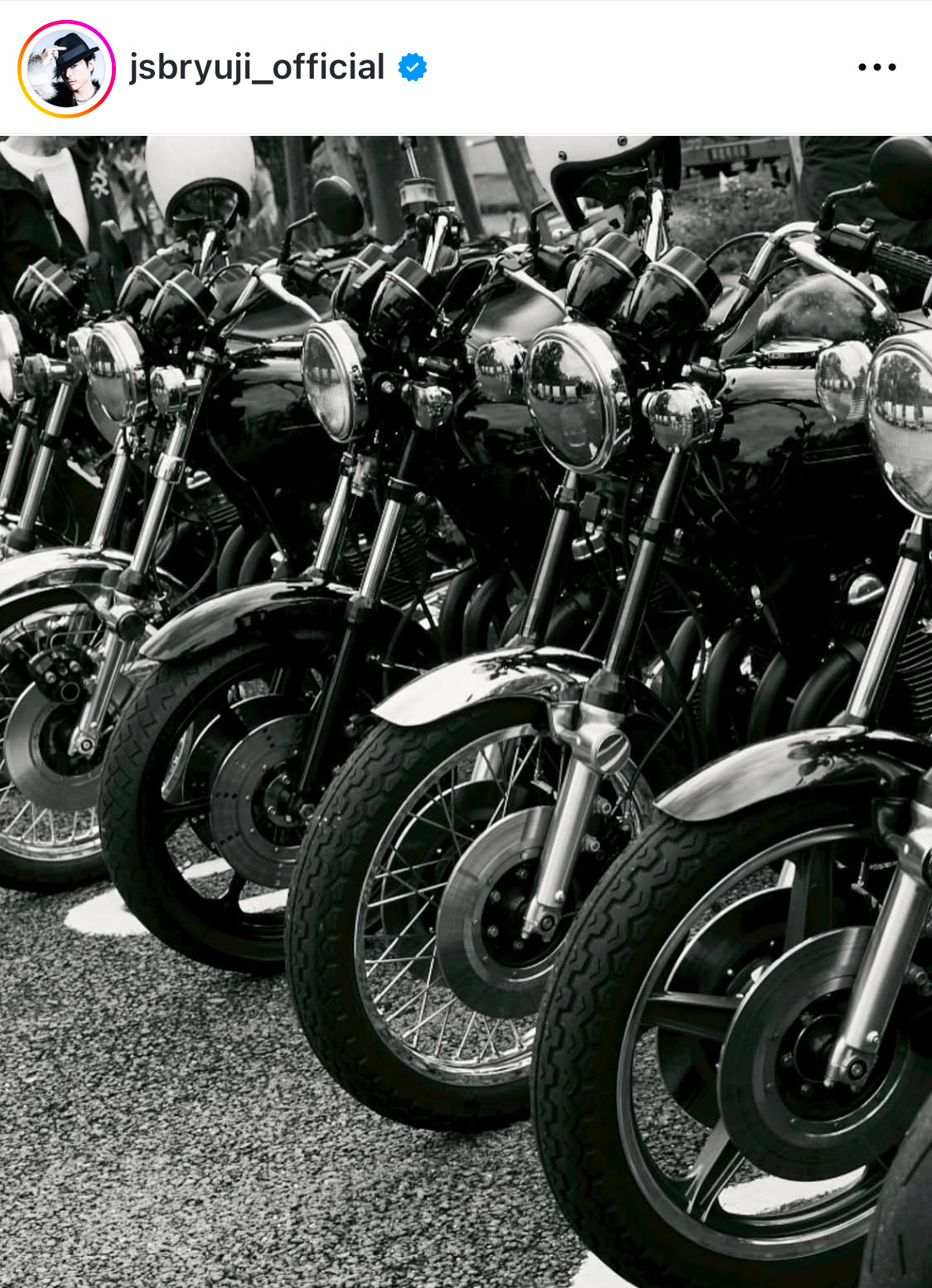 画像・写真 | 三代目JSB今市隆二、愛車と”ワイルドな”2ショット 名車