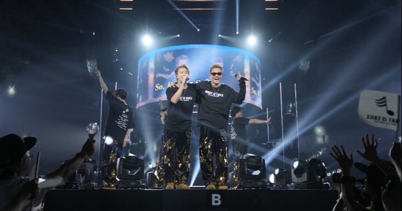 EXILE ATSUSHIが「EXILE」ライブにサプライズ登場 “EXILE完全復活”約3