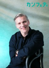 �V�A�^�[��񎏁w�J���t�F�e�B�x�̕\��������A�_���E�N�[�p�[ 